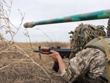Упродовж доби на фронті було майже 180 боїв