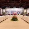 Переговори між Україною та Росією у Стамбулі припинили через нереальні умови з боку РФ — ЗМІ