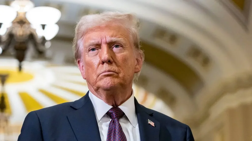 Трамп анонсував запровадження 50% тарифів на товари з ЄС