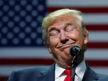 Світові політики втрачають страх перед “непохитним” Трампом — CNN