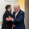 Кіт Келлог після зустрічі із Зеленським: “Час припинити вбивства. Перемир’я можливе вже зараз”