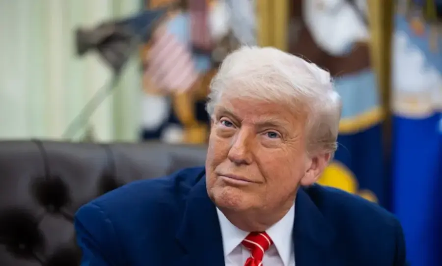 Трамп заявил, что договорился, чтобы помощь США Украине оплачивал НАТО