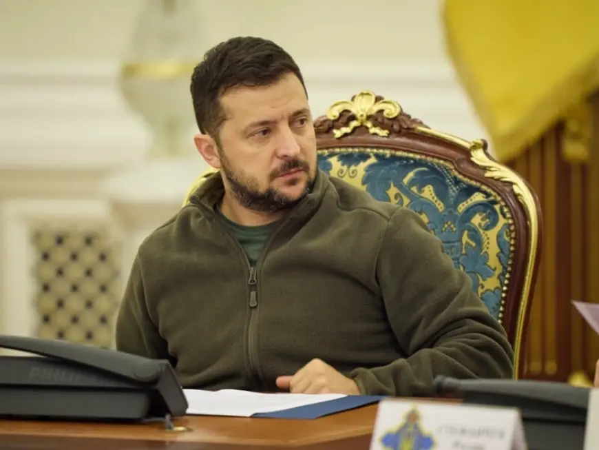 Будуть складні рішення - Зеленський провів зустріч із нардепами Слуги народу