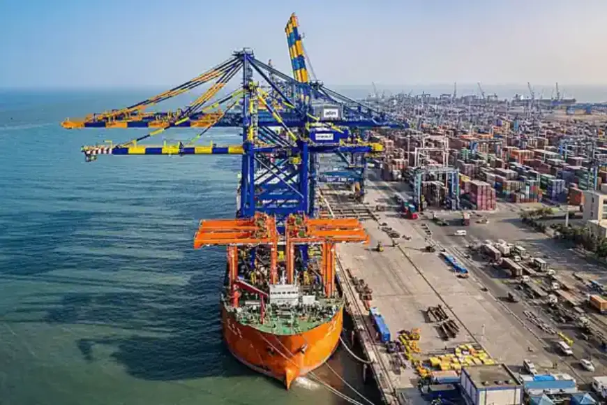 Дрони СБУ вдарили по головному нафтовому хабу Росії - що тепер чекає економіку агресора