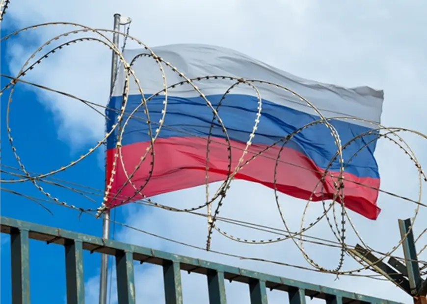 ЄС готує 19-й пакет санкцій - під ударом «Роснефть», банки та криптобіржі